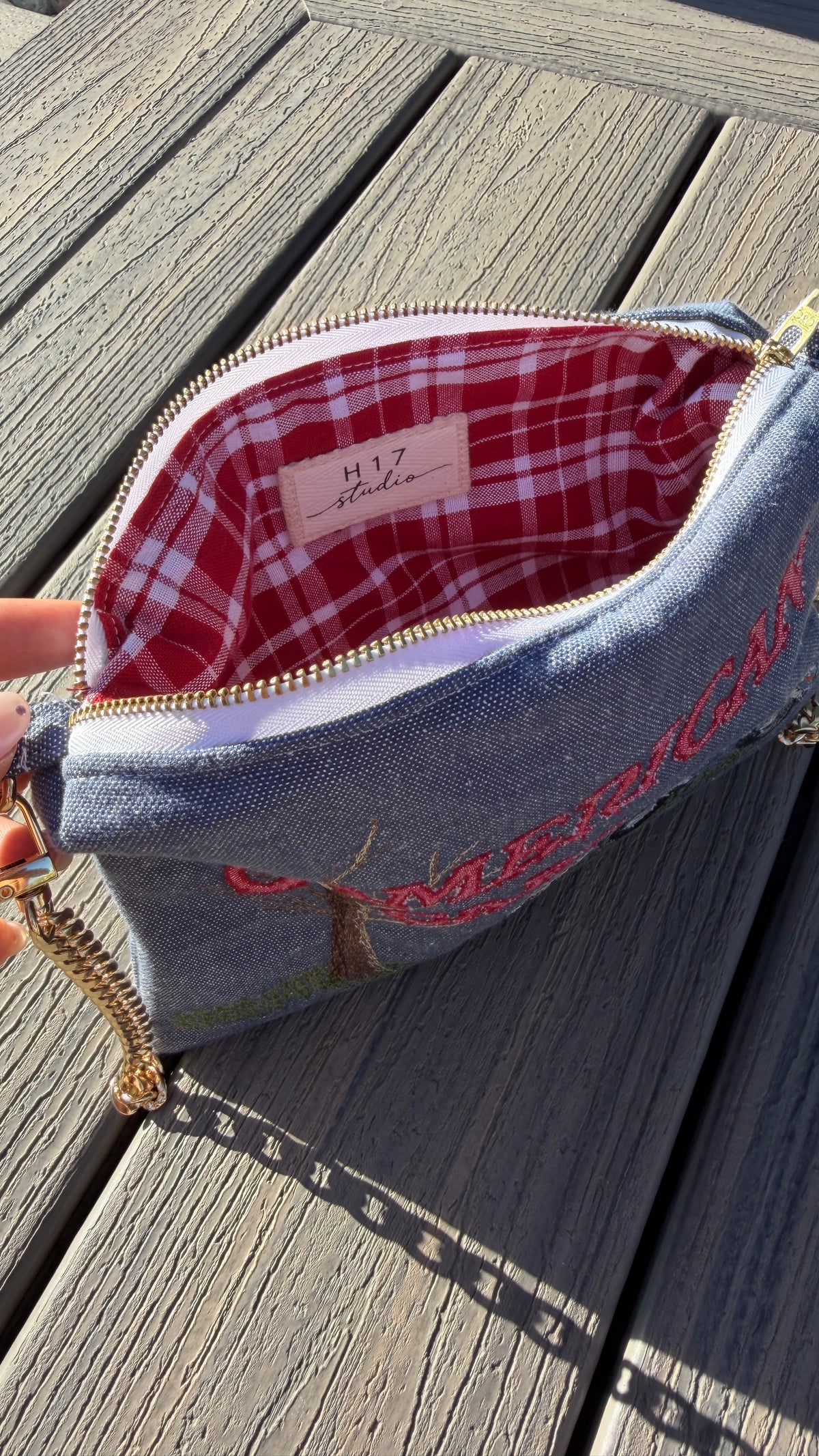 American Cars Crossbody