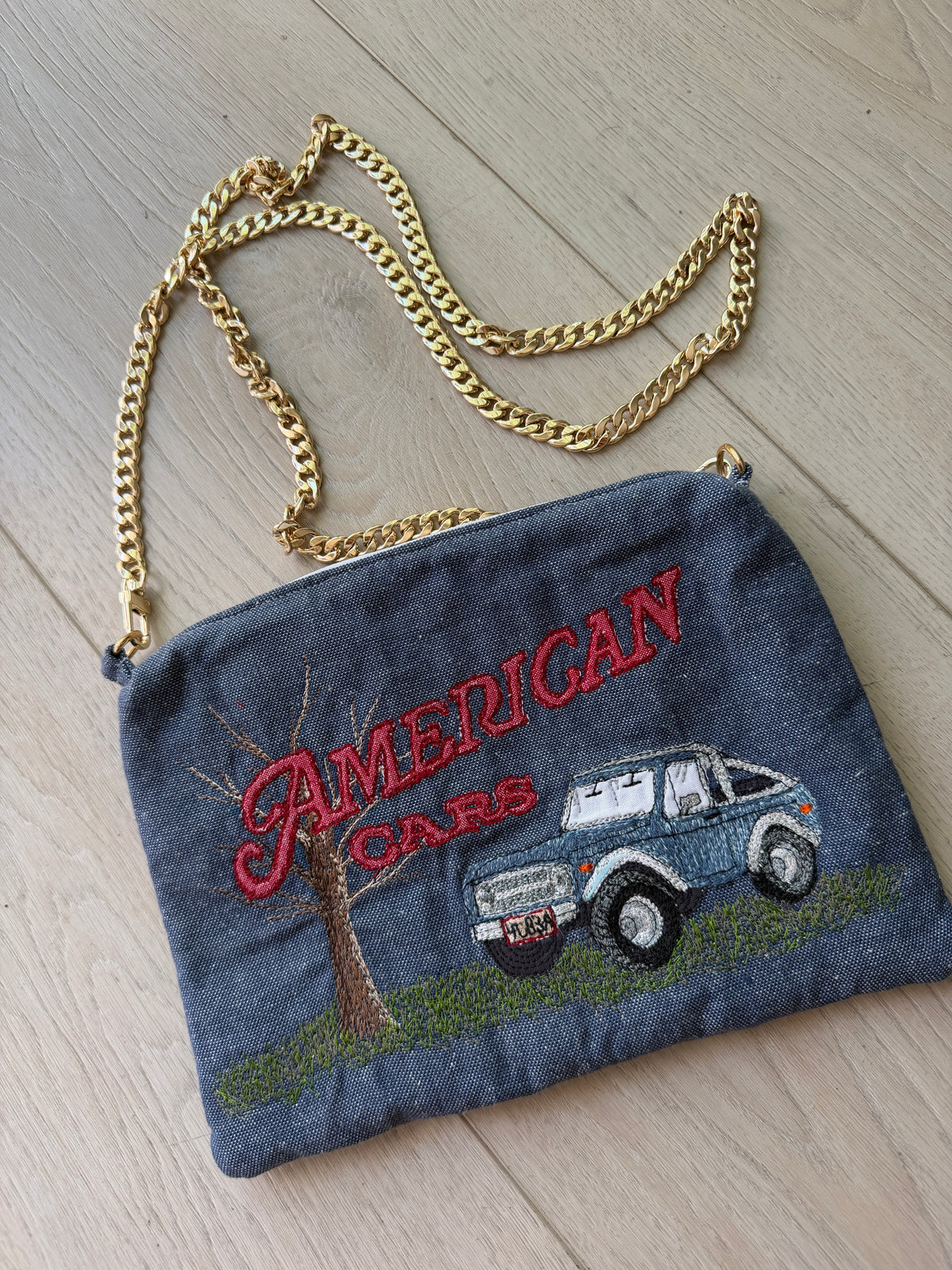 American Cars Crossbody